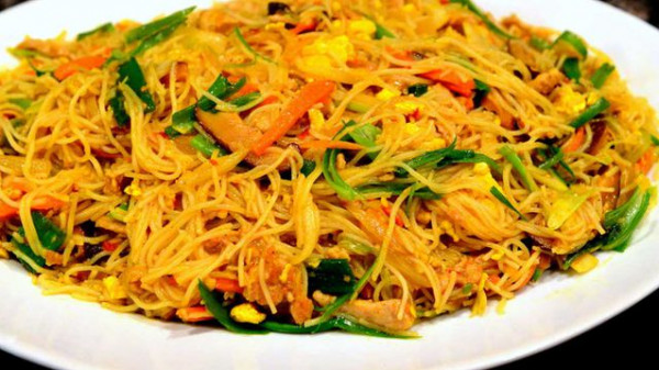 طريقة عمل الشعيرية بالخضار