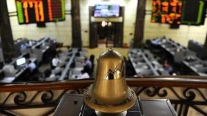 البورصة في أسبوع.. رأس المال السوقي يخسر 7.7 مليار جنيه.. المؤشر الرئيس يستقر عند 13525 نقطة.. 17 مليار جنيه إجمالي قيمة التداول.. المصريون يستحوذون على70% من المعاملات